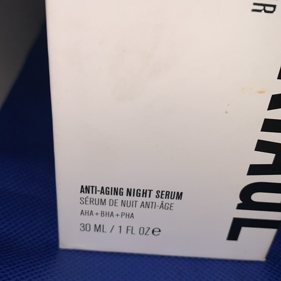 COPY - IL Makiage Night Serum - Picture 2 of 4